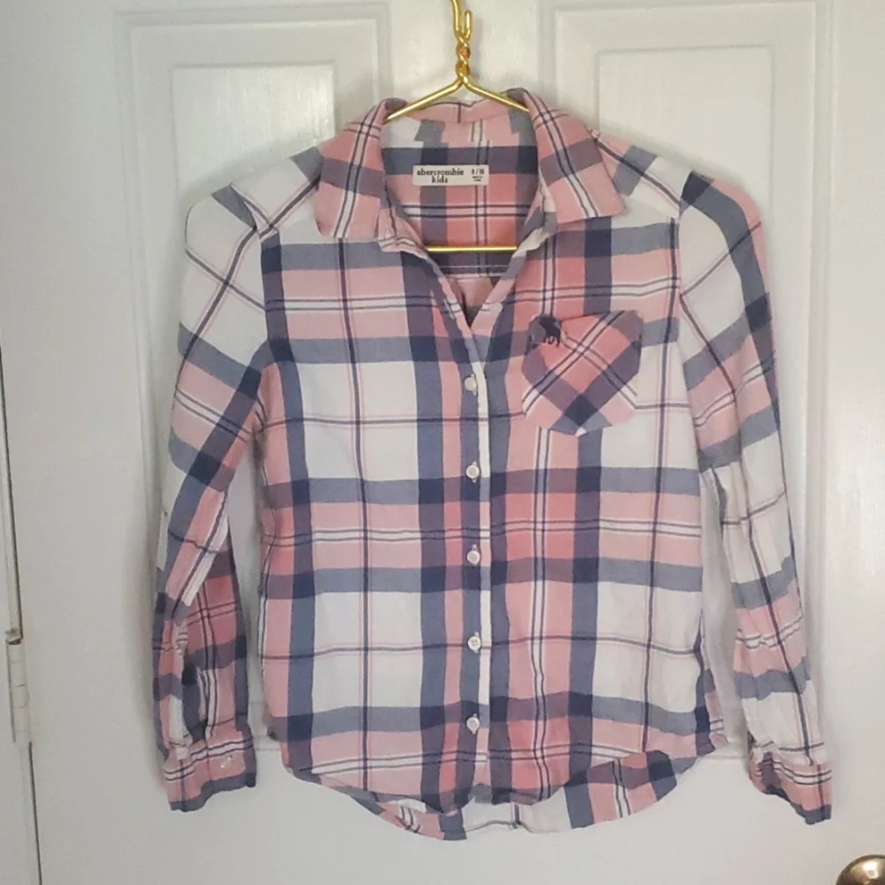Abercrombie Kids Girls Long Sleeve Button Down Top with High Low Hem